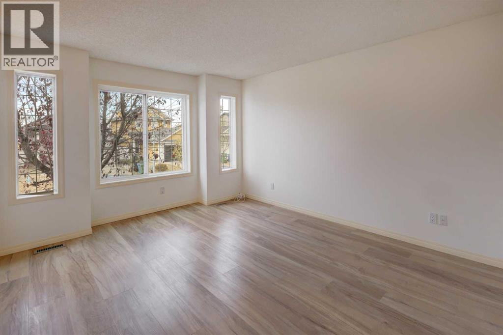 104 Saddlemead Road Ne, Calgary, Alberta  T3J 4J3 - Photo 11 - A2267846