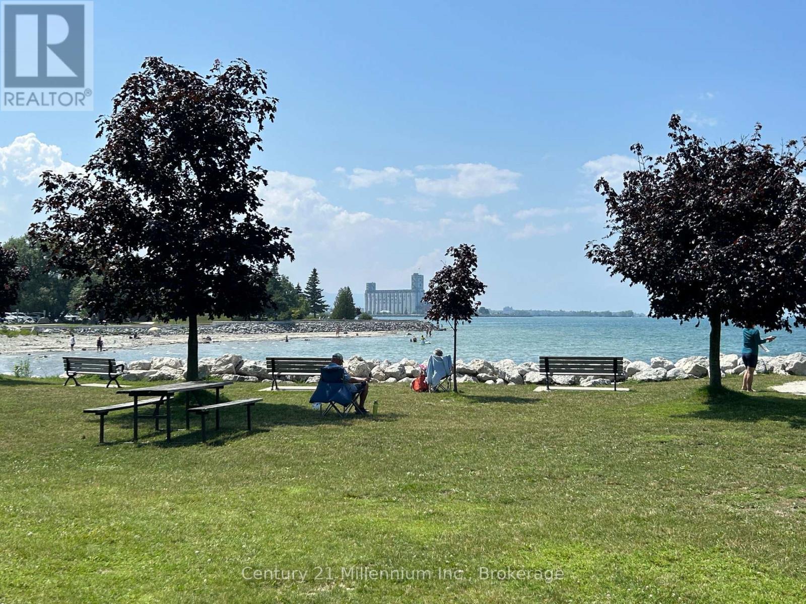 202 - 460 Ontario Street, Collingwood, Ontario  L9Y 4E5 - Photo 14 - S12600982