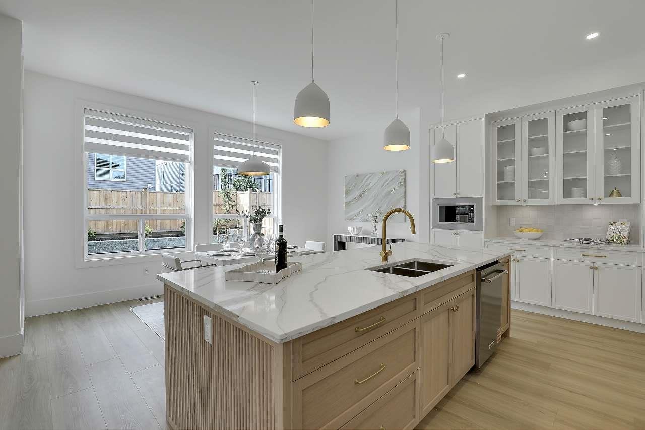 19678 75 Avenue, Langley, British Columbia  V2Y 3R9 - Photo 12 - R3071947