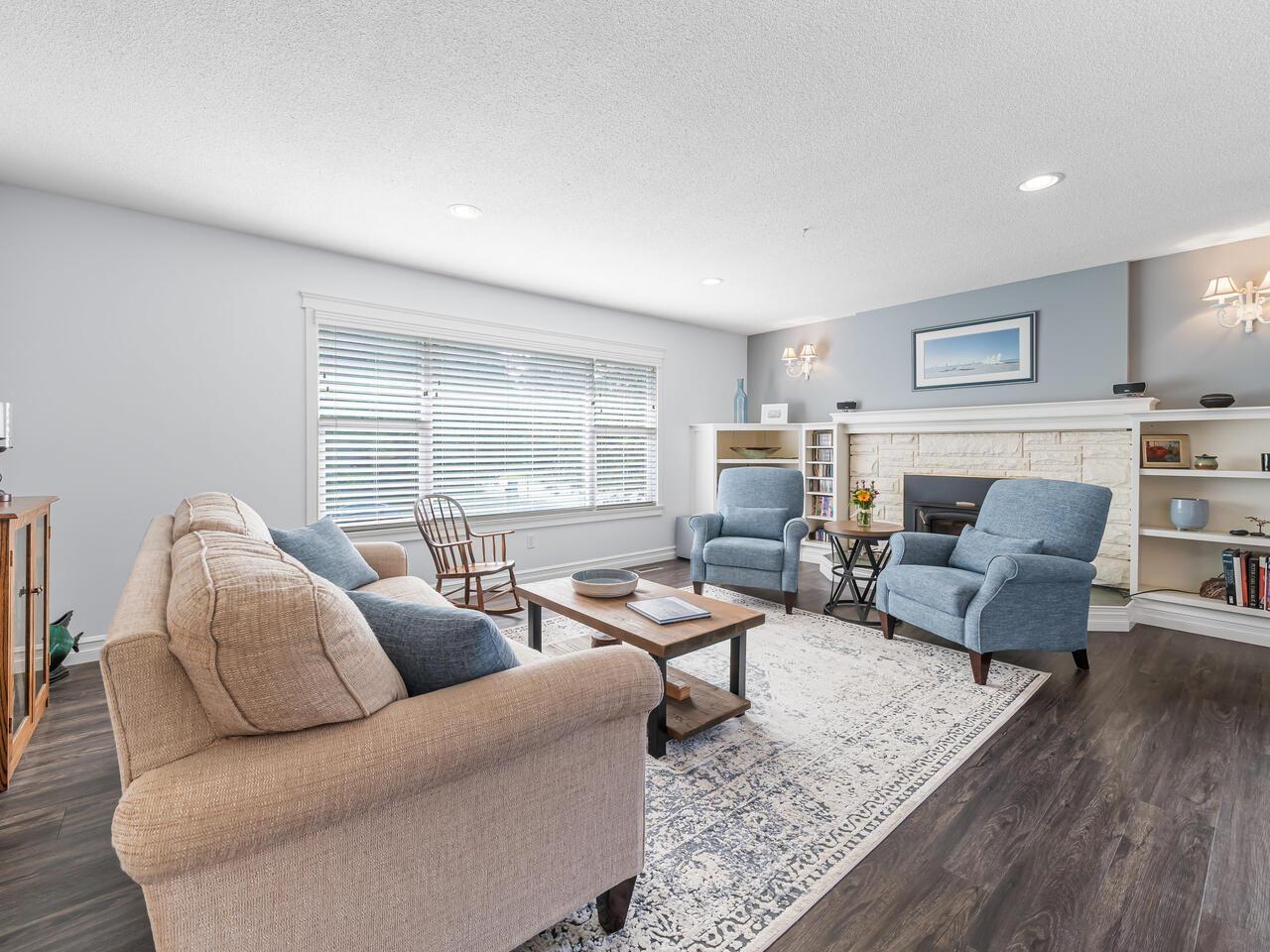 4551 209 Street, Langley, British Columbia V3A 2K7 - Photo 2 - R3071925