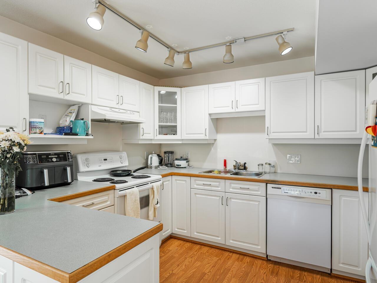 4551 209 Street, Langley, British Columbia V3A 2K7 - Photo 34 - R3071925