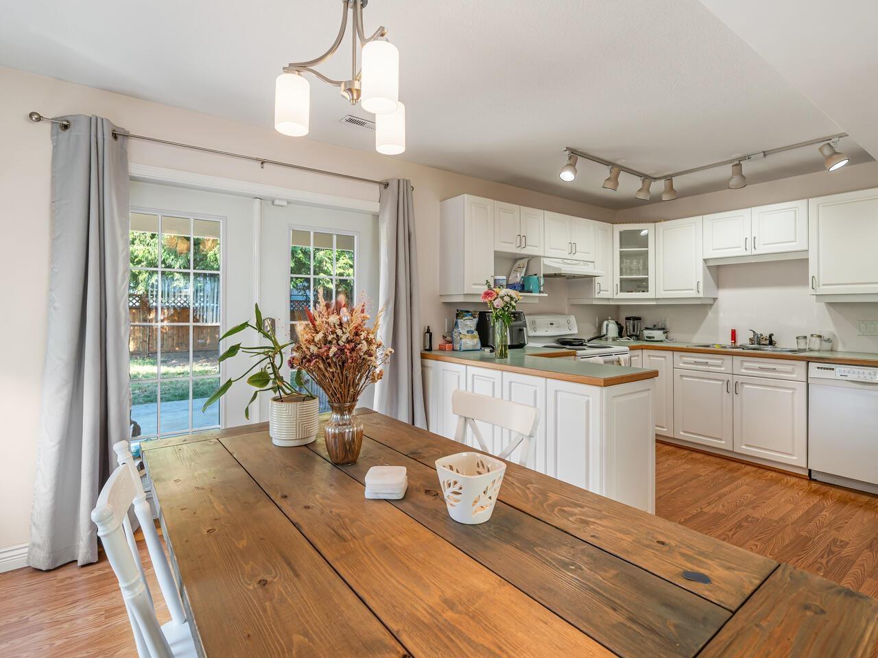 4551 209 Street, Langley, British Columbia V3A 2K7 - Photo 32 - R3071925