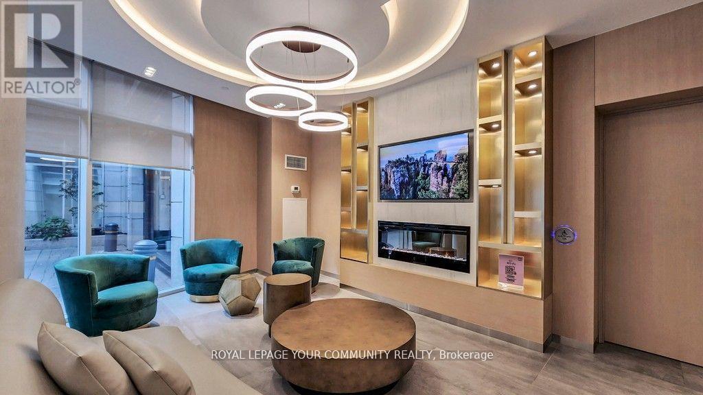 1701 - 21 Carlton Street, Toronto, Ontario  M5B 1L3 - Photo 5 - C12600868