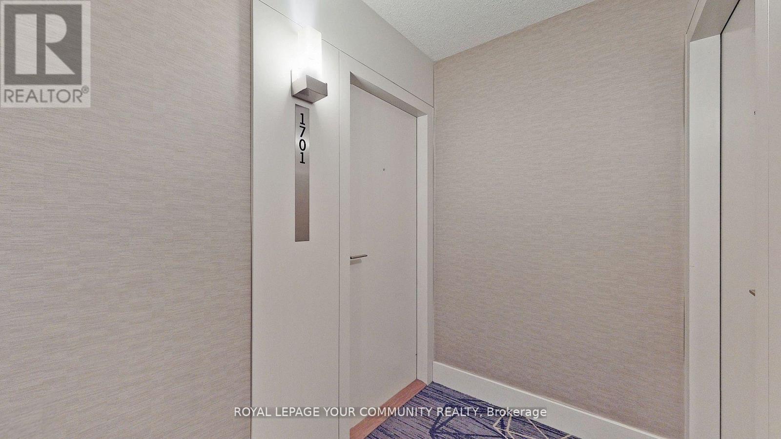 1701 - 21 Carlton Street, Toronto, Ontario  M5B 1L3 - Photo 8 - C12600868