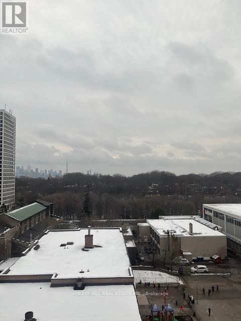 711 - 310 Tweedsmuir Avenue, Toronto, Ontario  M5P 2Y2 - Photo 4 - C12600900