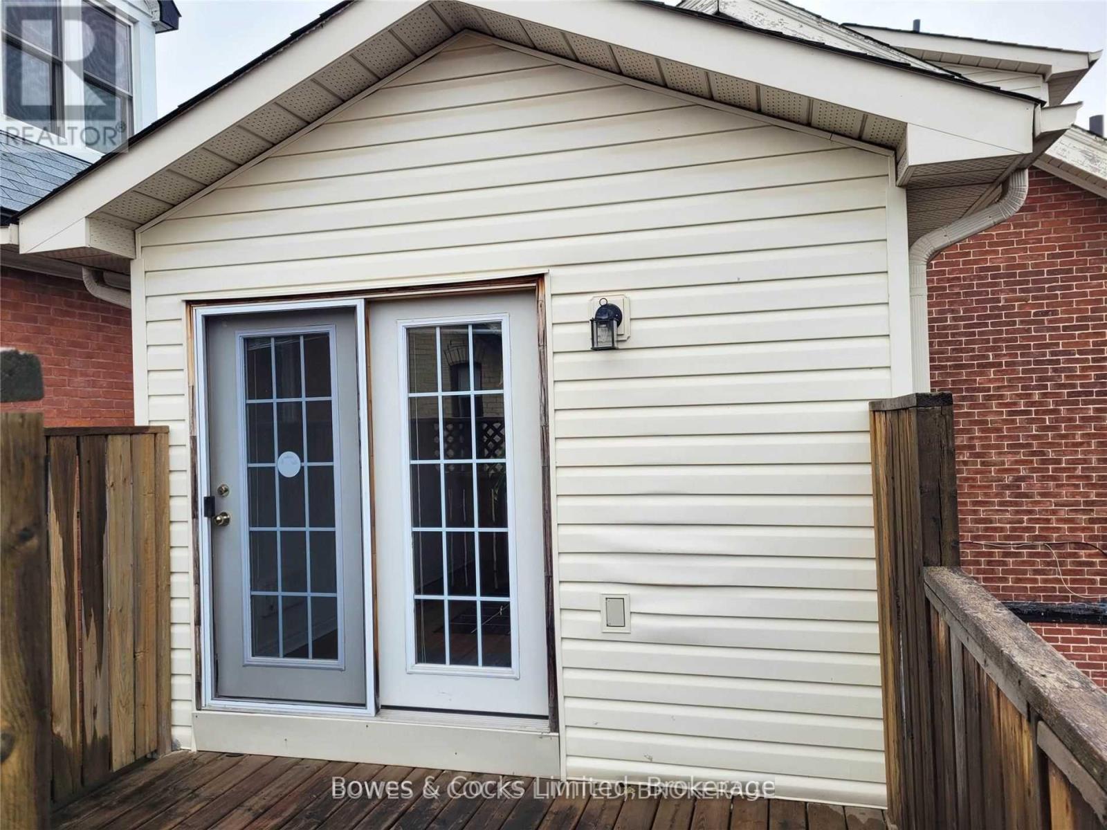 317 Reid Street, Peterborough, Ontario  K9J 3R2 - Photo 6 - X12245346