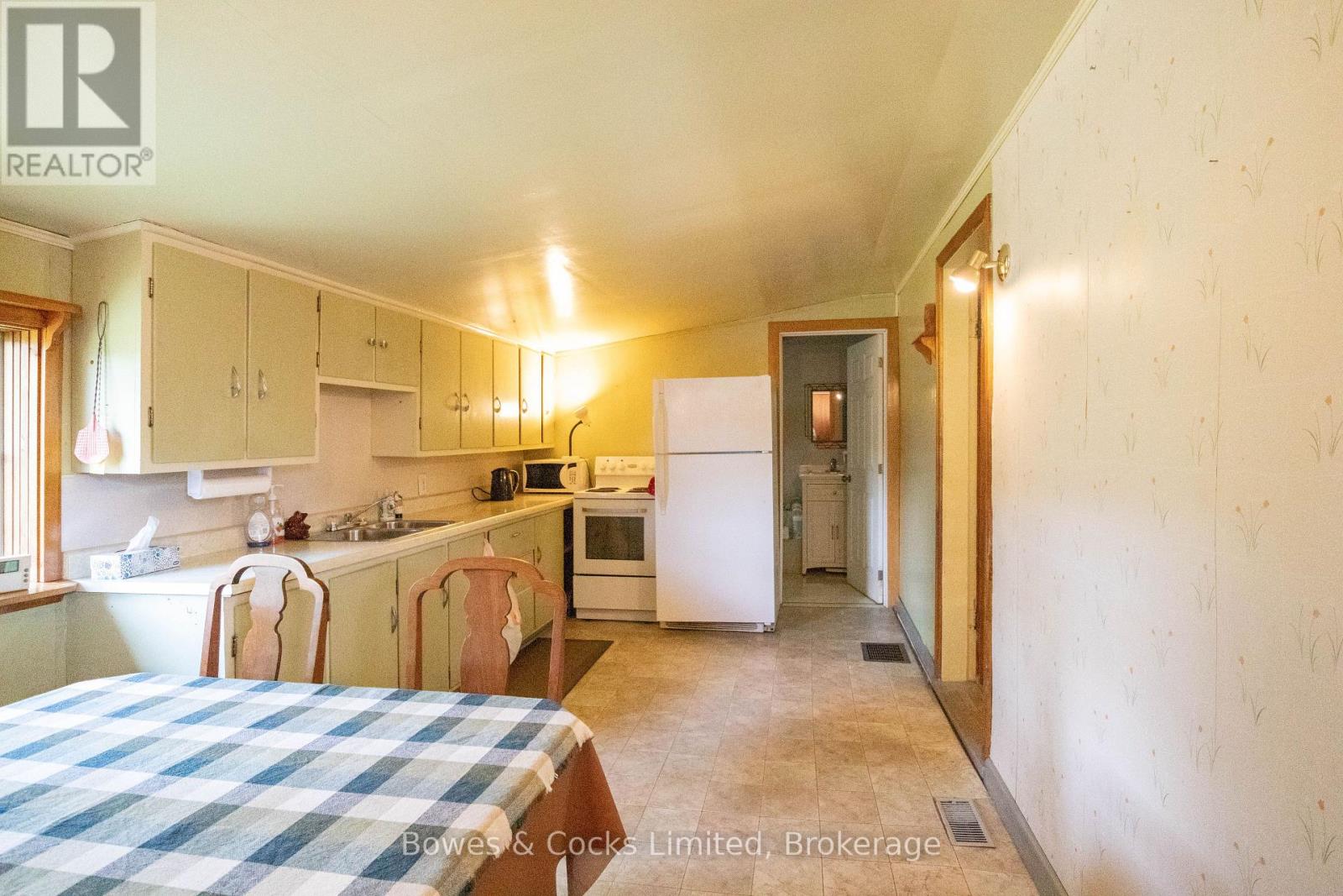 33023 Highway 62, Hastings Highlands, Ontario  K0L 2S0 - Photo 7 - X12405954