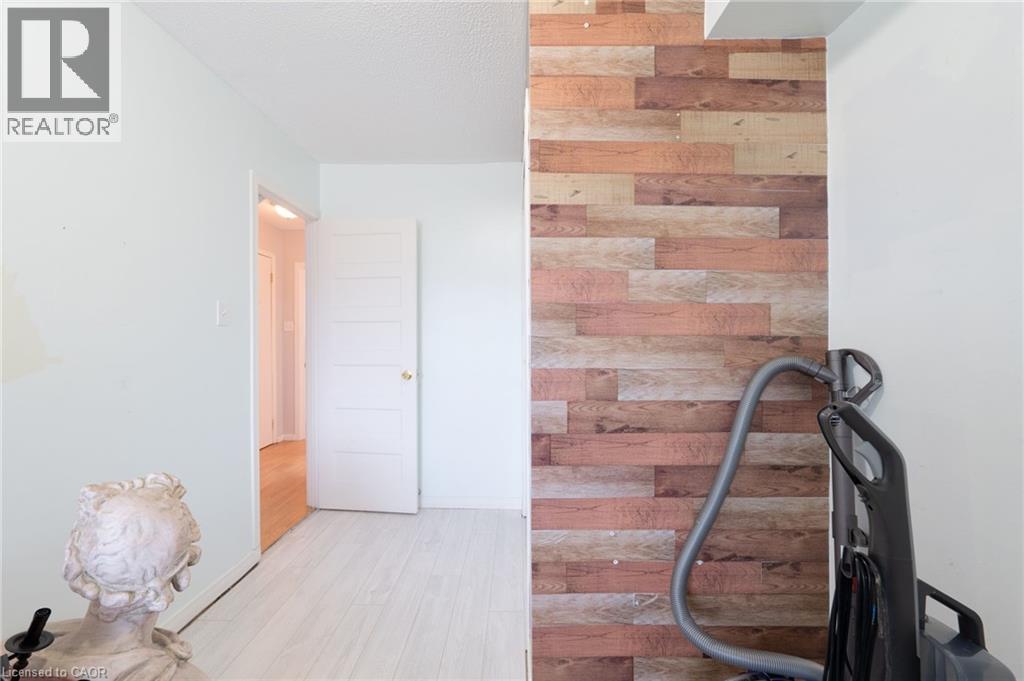 325 Simpson Avenue, Welland, Ontario  L3B 4Y7 - Photo 22 - 40791950