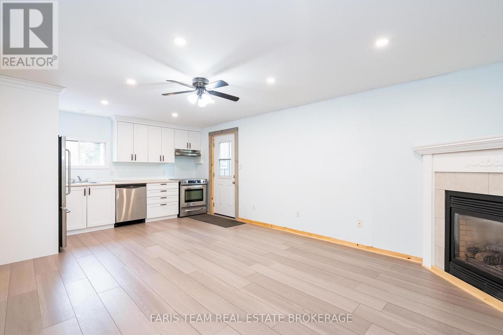 3 John Drive, Innisfil, Ontario  L0L 1L0 - Photo 33 - N12600938