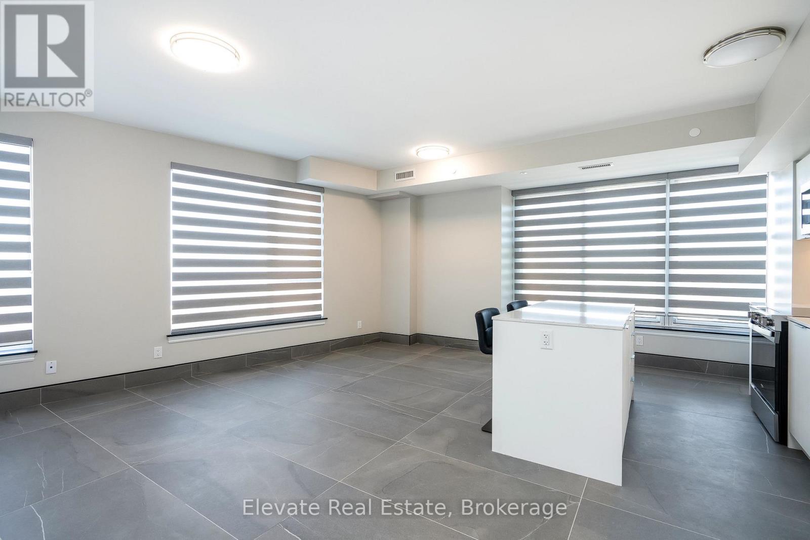 305 - 31 Huron Street, Collingwood, Ontario  L9Y 5T7 - Photo 33 - S12600830