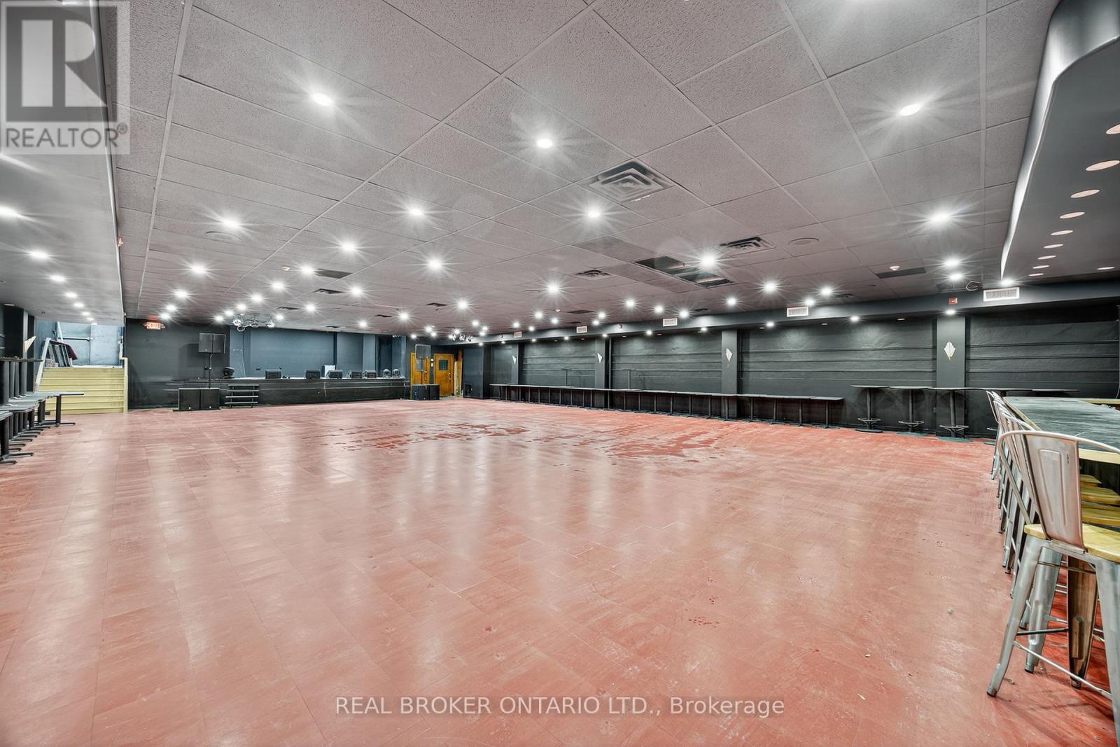 16 West Street S, Orillia, Ontario  L3V 5B8 - Photo 3 - S12600886