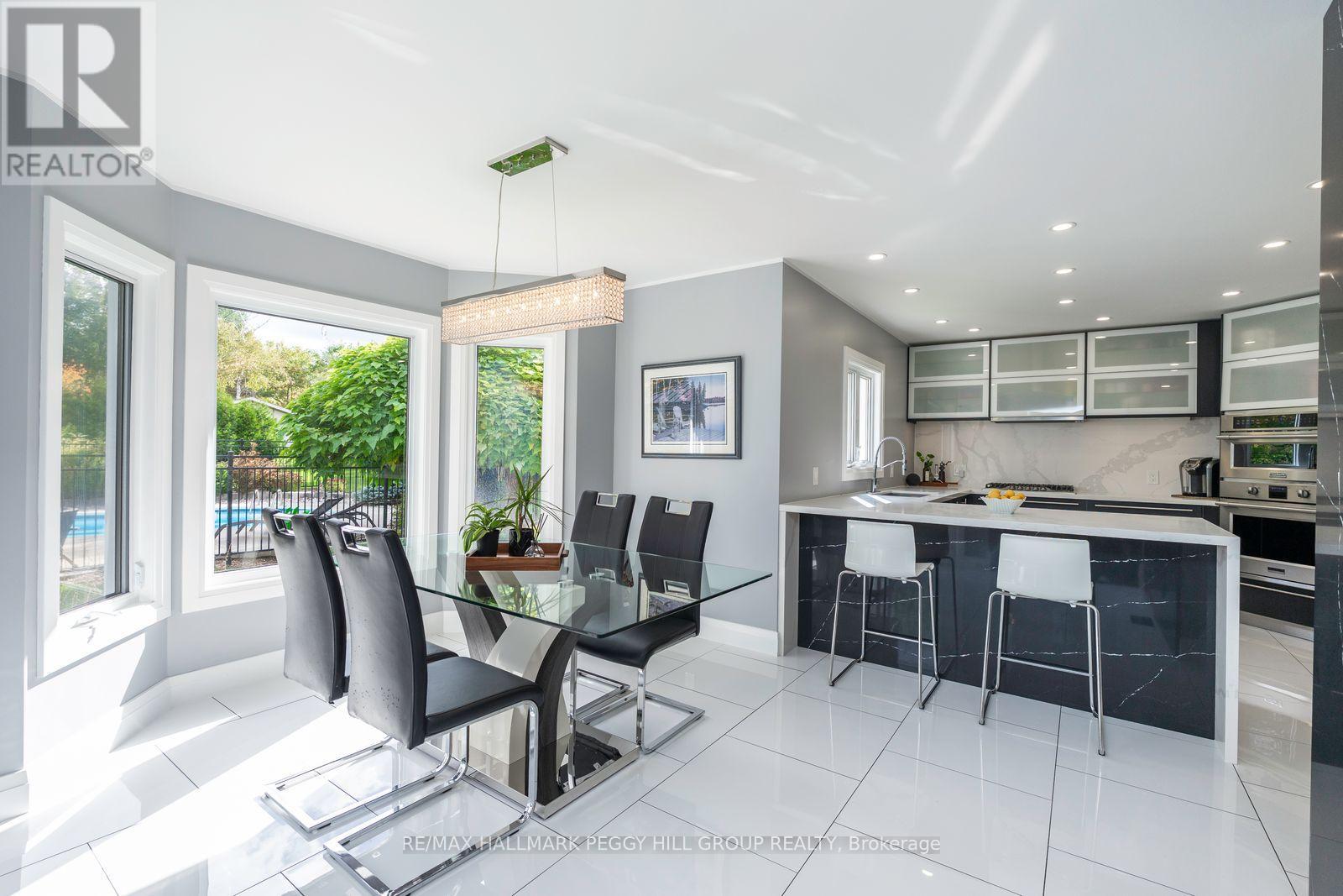 127 Goldfinch Crescent, Tiny, Ontario  L0L 2J0 - Photo 5 - S12600972