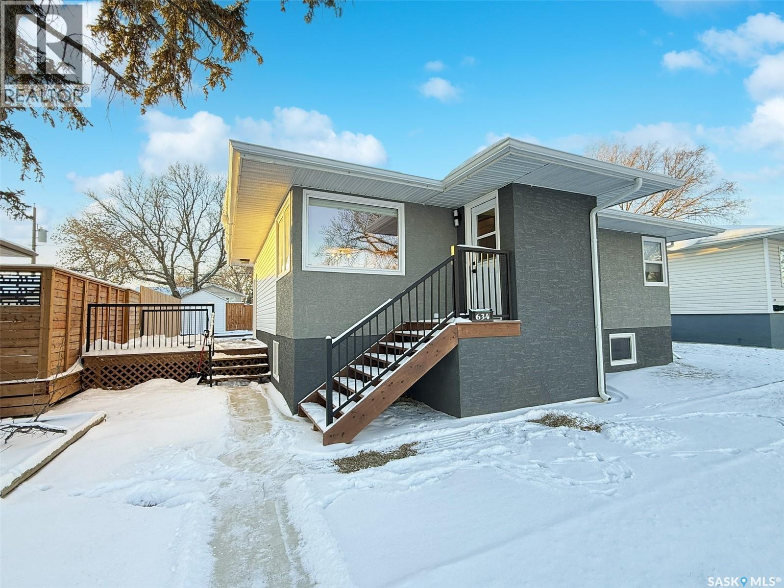 634 5th AVENUE NW, Swift Current, Saskatchewan