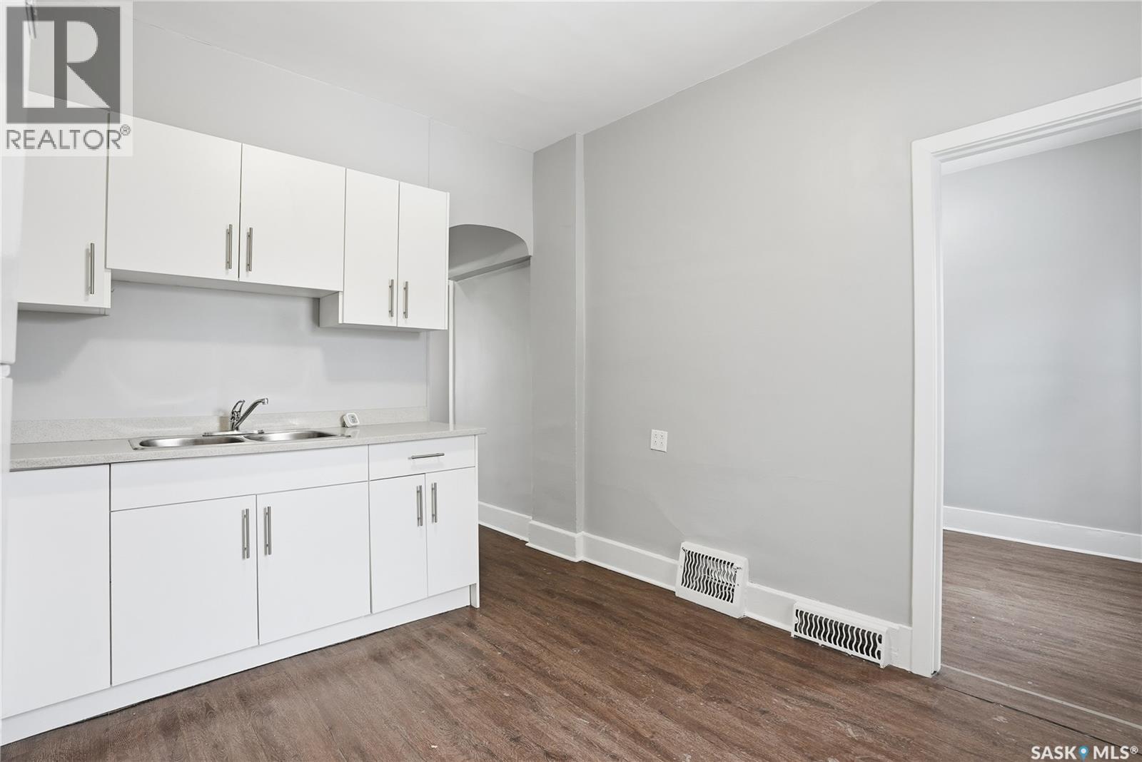 110 F Avenue S, Saskatoon, Saskatchewan  S7M 1S8 - Photo 14 - SK025167