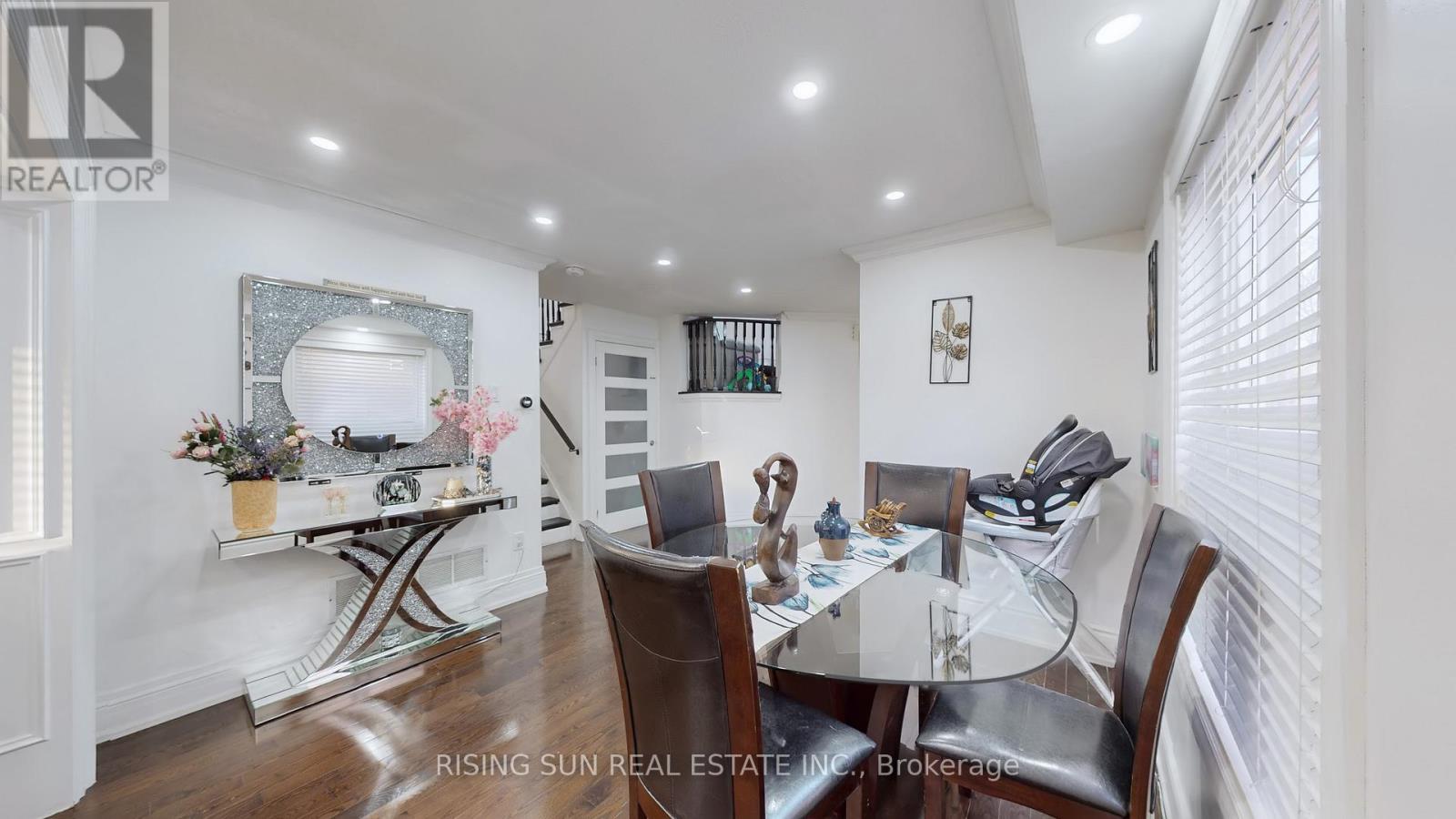 20 Bramoak Crescent, Brampton (Northwest Sandalwood Parkway), Ontario  L7A 1T7 - Photo 10 - W12600844