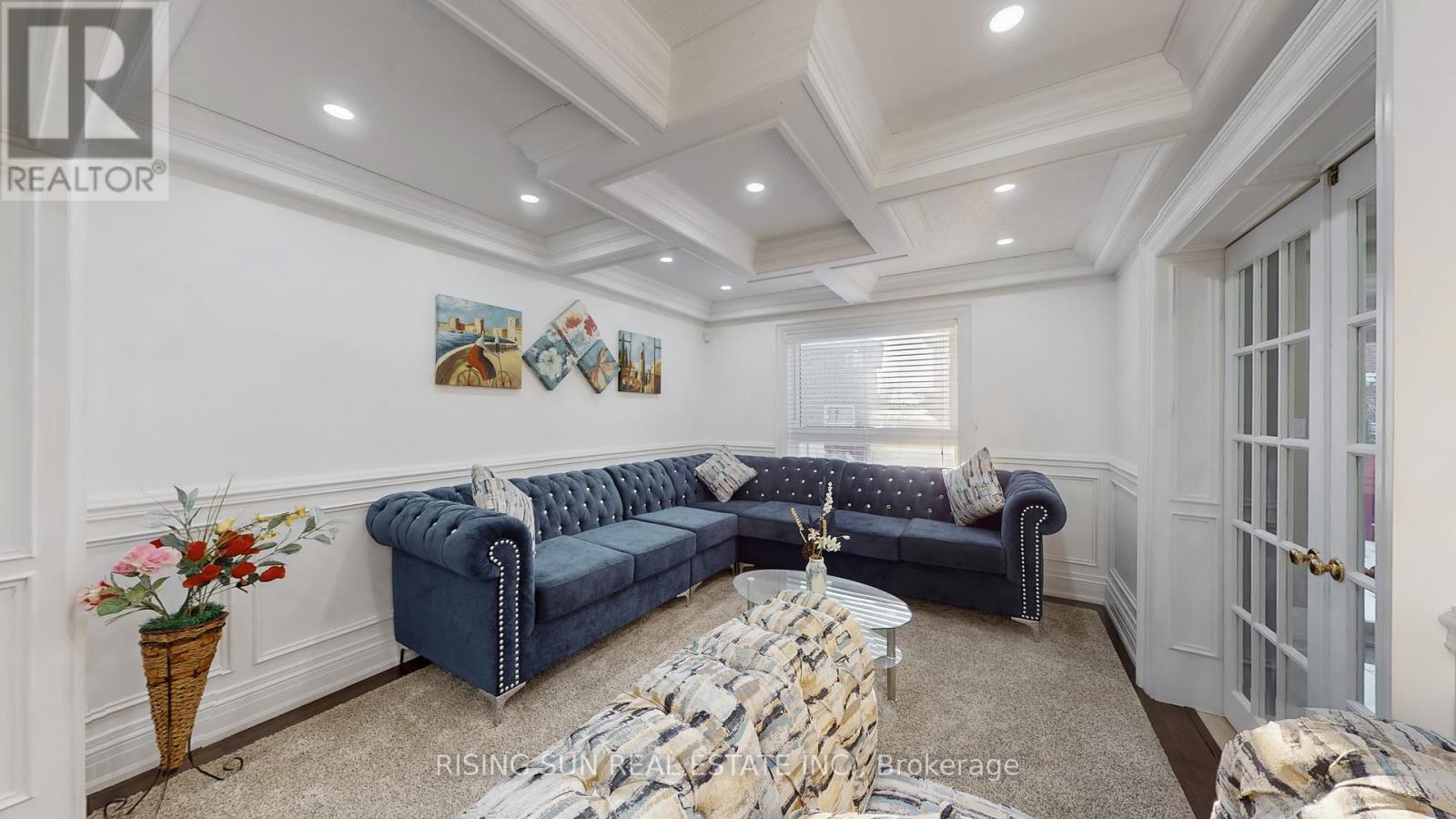 20 Bramoak Crescent, Brampton (Northwest Sandalwood Parkway), Ontario  L7A 1T7 - Photo 5 - W12600844