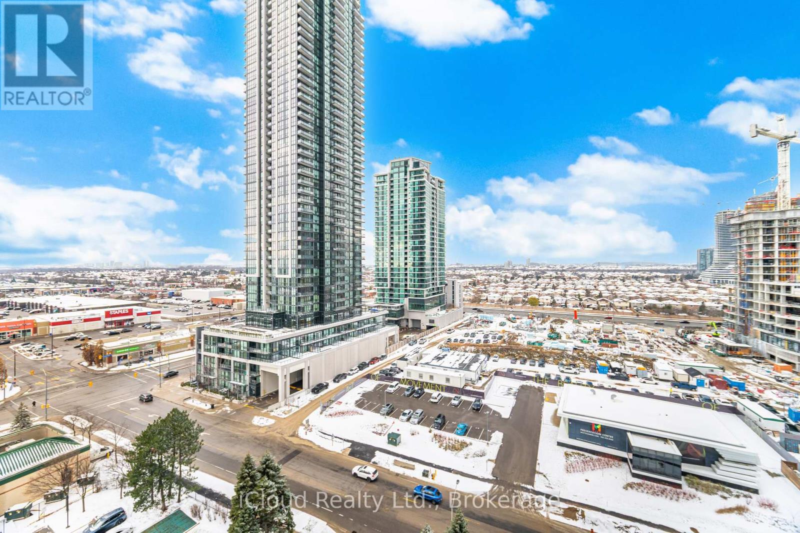 1511 - 550 Webb Drive, Mississauga (City Centre), Ontario  L5B 3Y4 - Photo 33 - W12600860