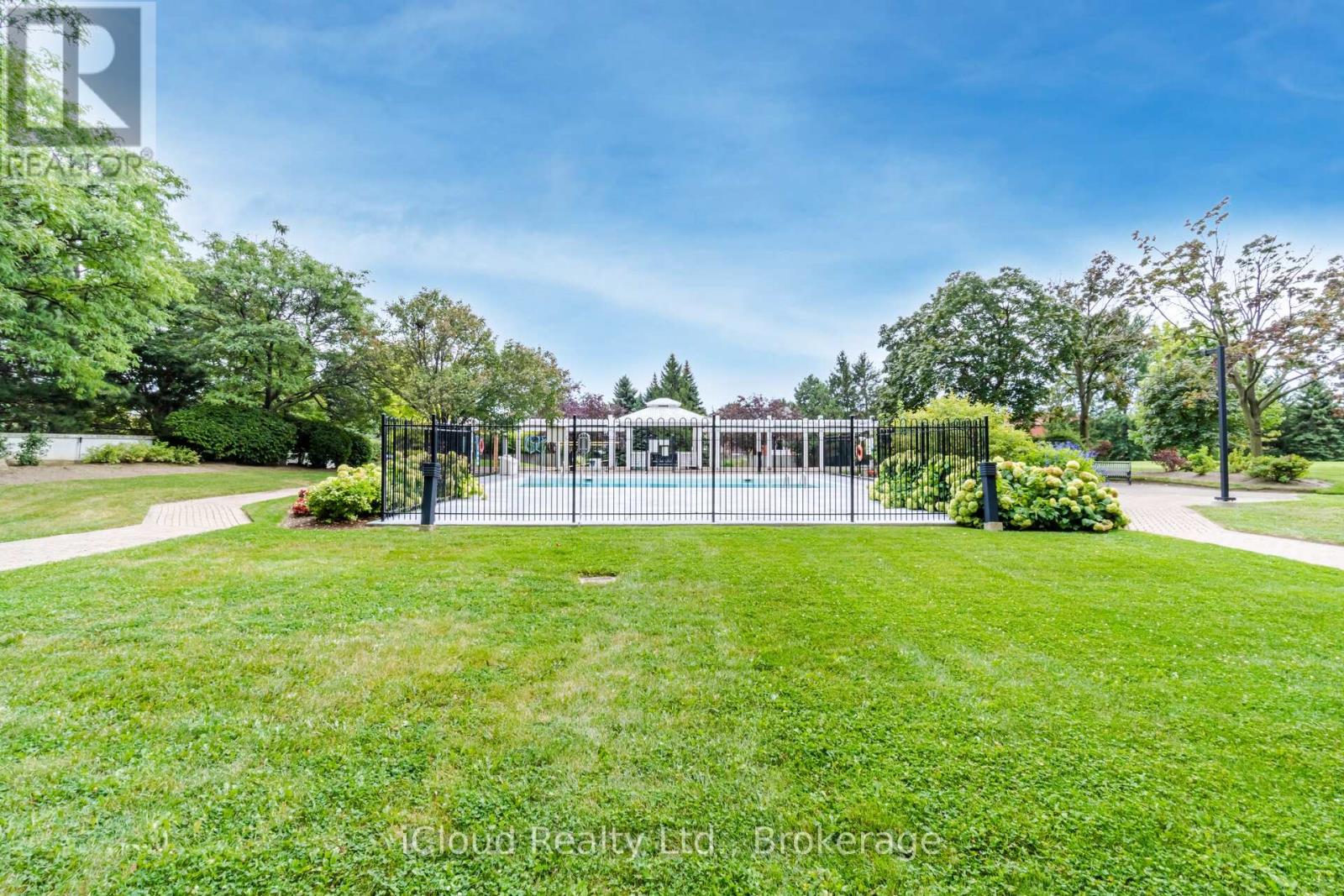 1511 - 550 Webb Drive, Mississauga (City Centre), Ontario  L5B 3Y4 - Photo 40 - W12600860