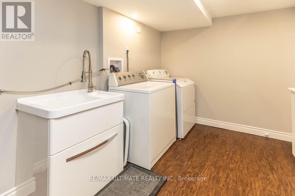 6869 Hickling Crescent, Mississauga (Meadowvale), Ontario  L5N 4Y1 - Photo 39 - W12600874