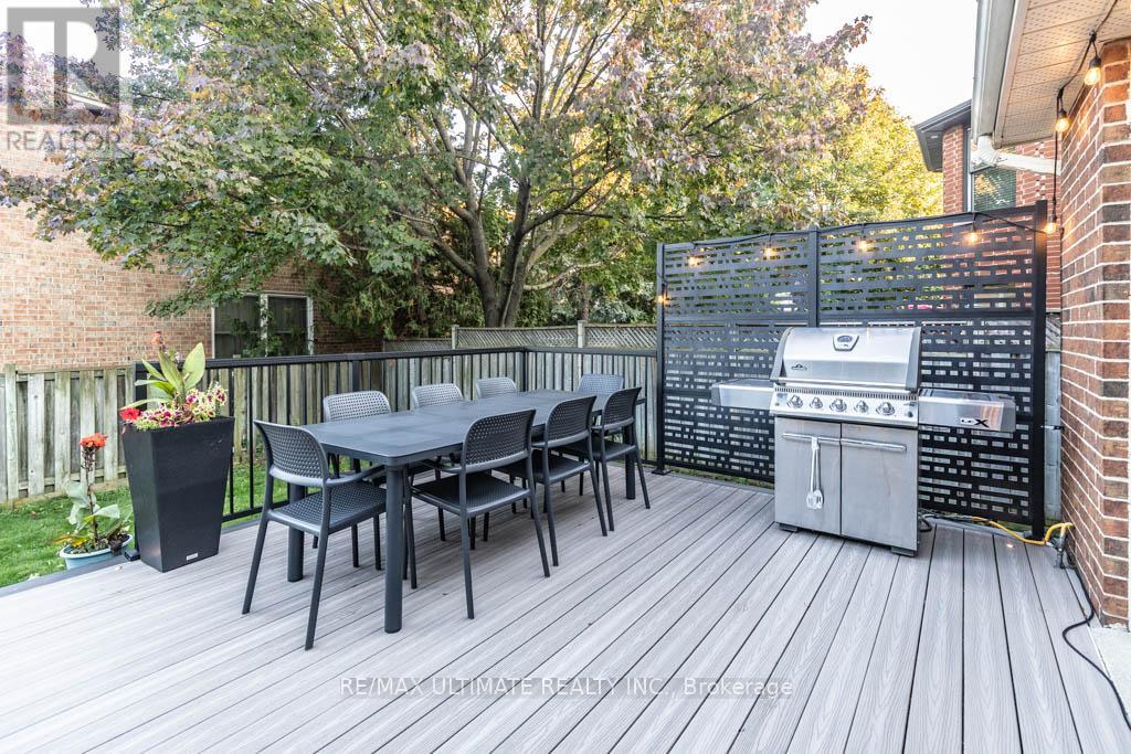 6869 Hickling Crescent, Mississauga (Meadowvale), Ontario  L5N 4Y1 - Photo 41 - W12600874