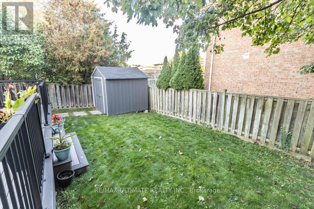 6869 Hickling Crescent, Mississauga (Meadowvale), Ontario  L5N 4Y1 - Photo 43 - W12600874