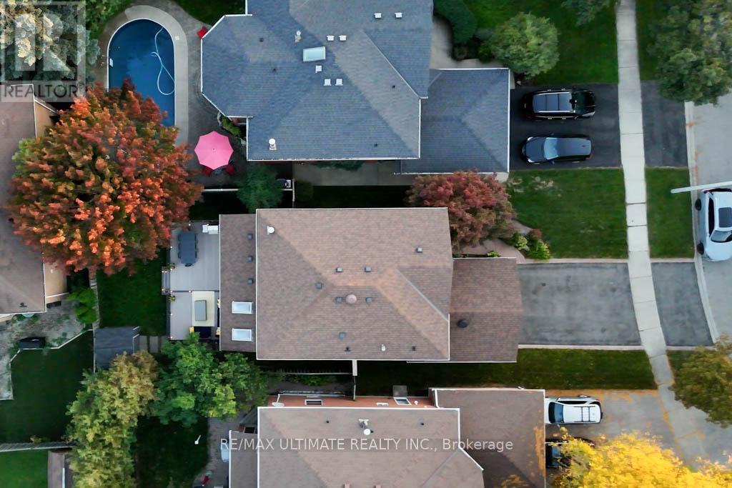 6869 Hickling Crescent, Mississauga (Meadowvale), Ontario  L5N 4Y1 - Photo 48 - W12600874