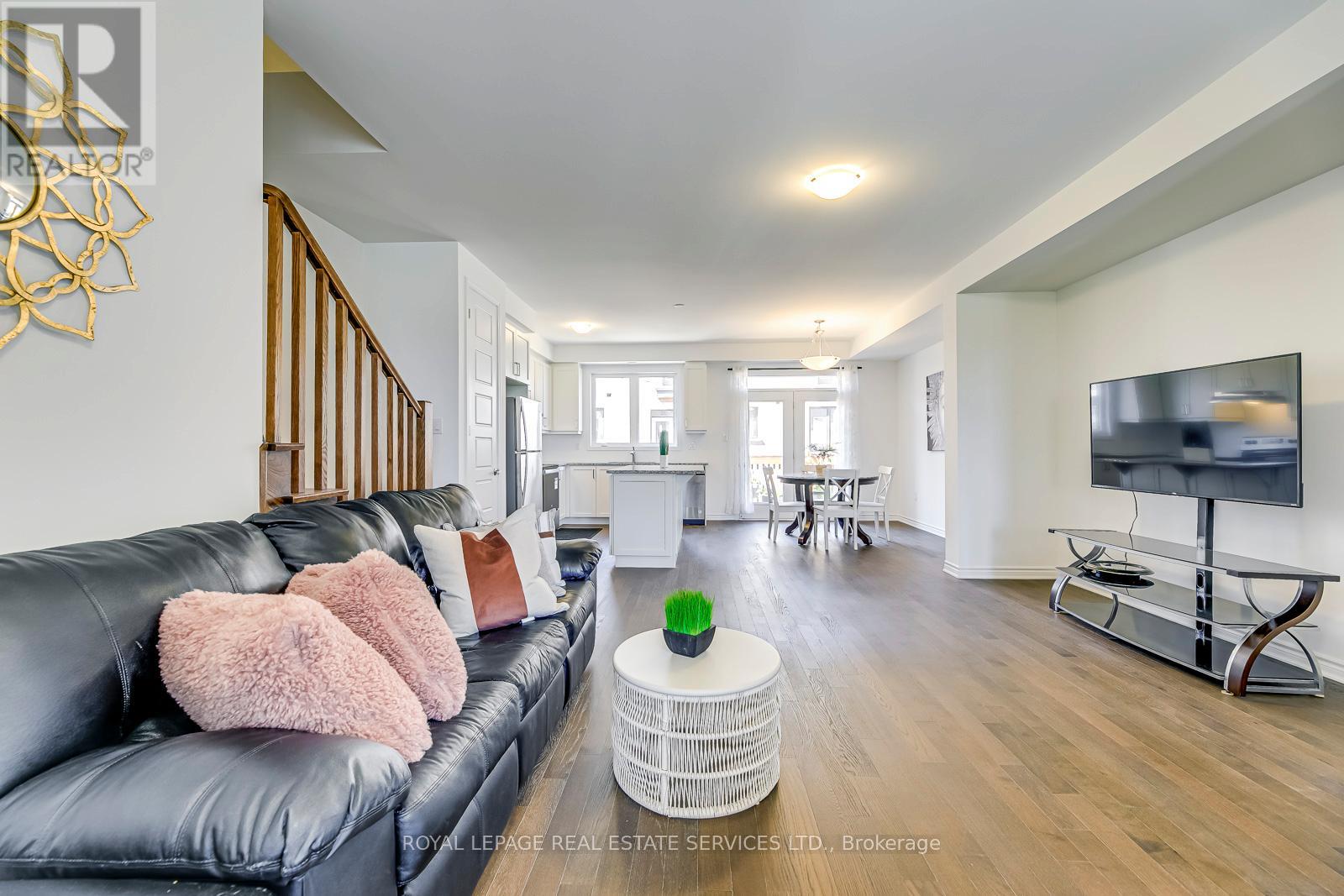 5188 Viola Desmond Drive, Mississauga, Ontario  L5M 2S7 - Photo 12 - W12600922