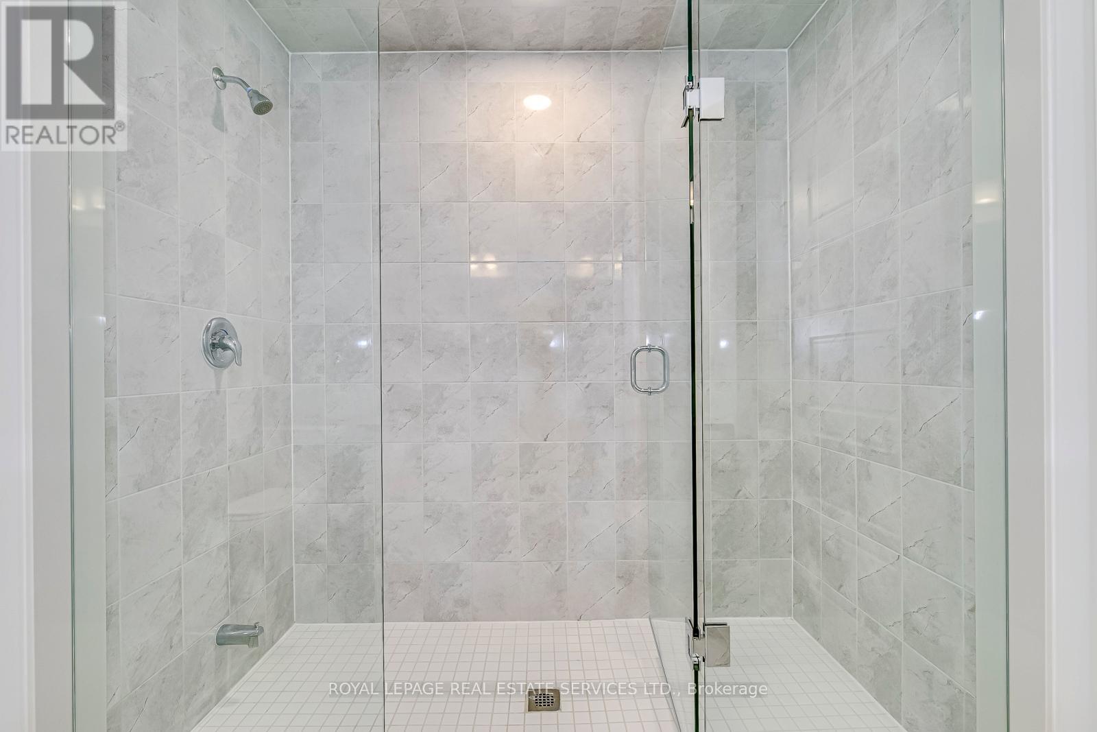 5188 Viola Desmond Drive, Mississauga, Ontario  L5M 2S7 - Photo 31 - W12600922