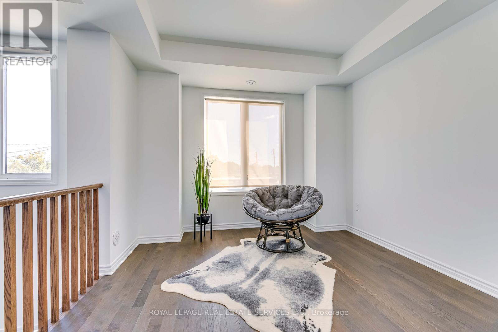 5188 Viola Desmond Drive, Mississauga, Ontario  L5M 2S7 - Photo 9 - W12600922