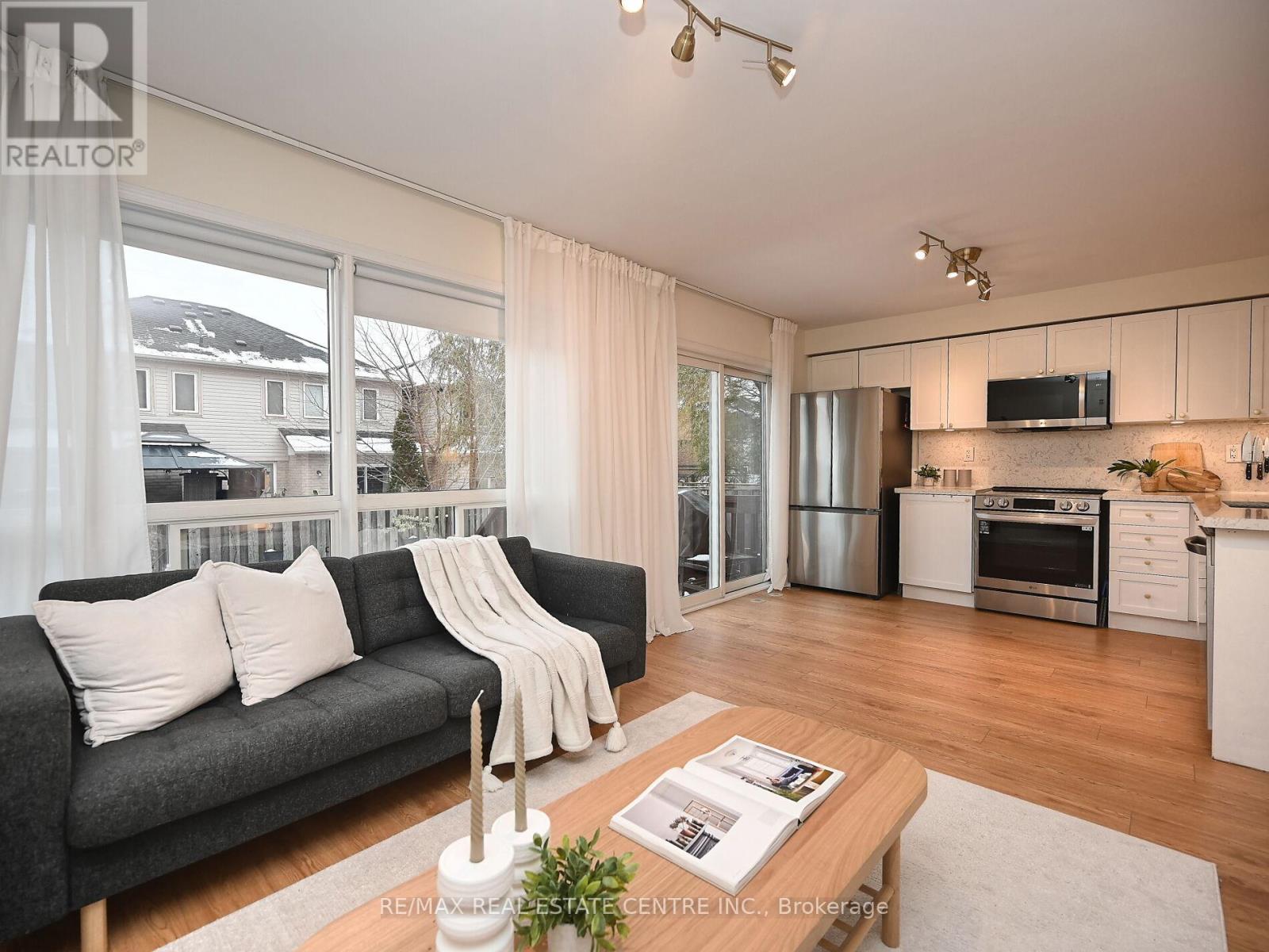 778 Johnson Heights, Milton, Ontario  L9T 0J7 - Photo 14 - W12601018