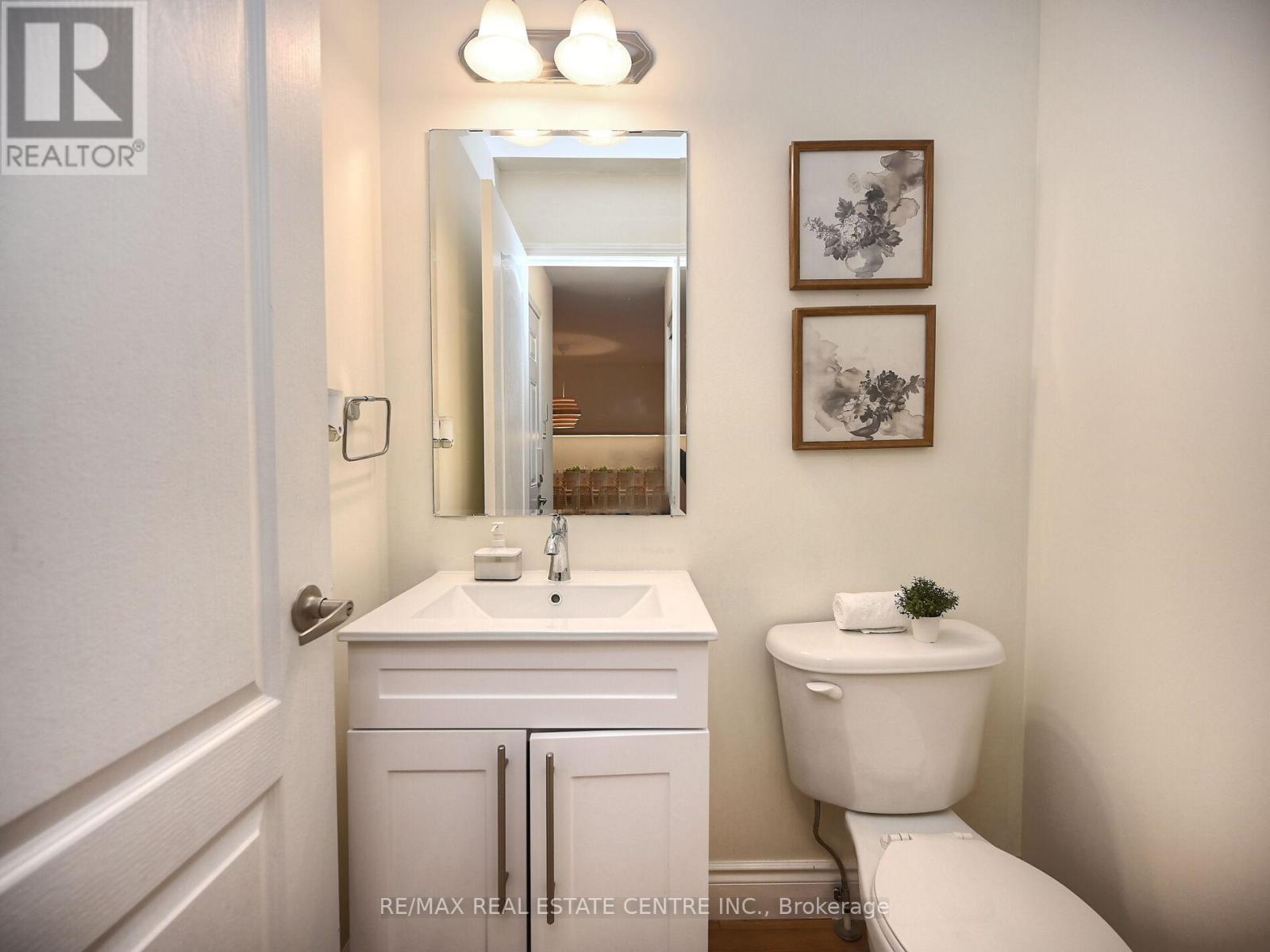 778 Johnson Heights, Milton, Ontario  L9T 0J7 - Photo 21 - W12601018