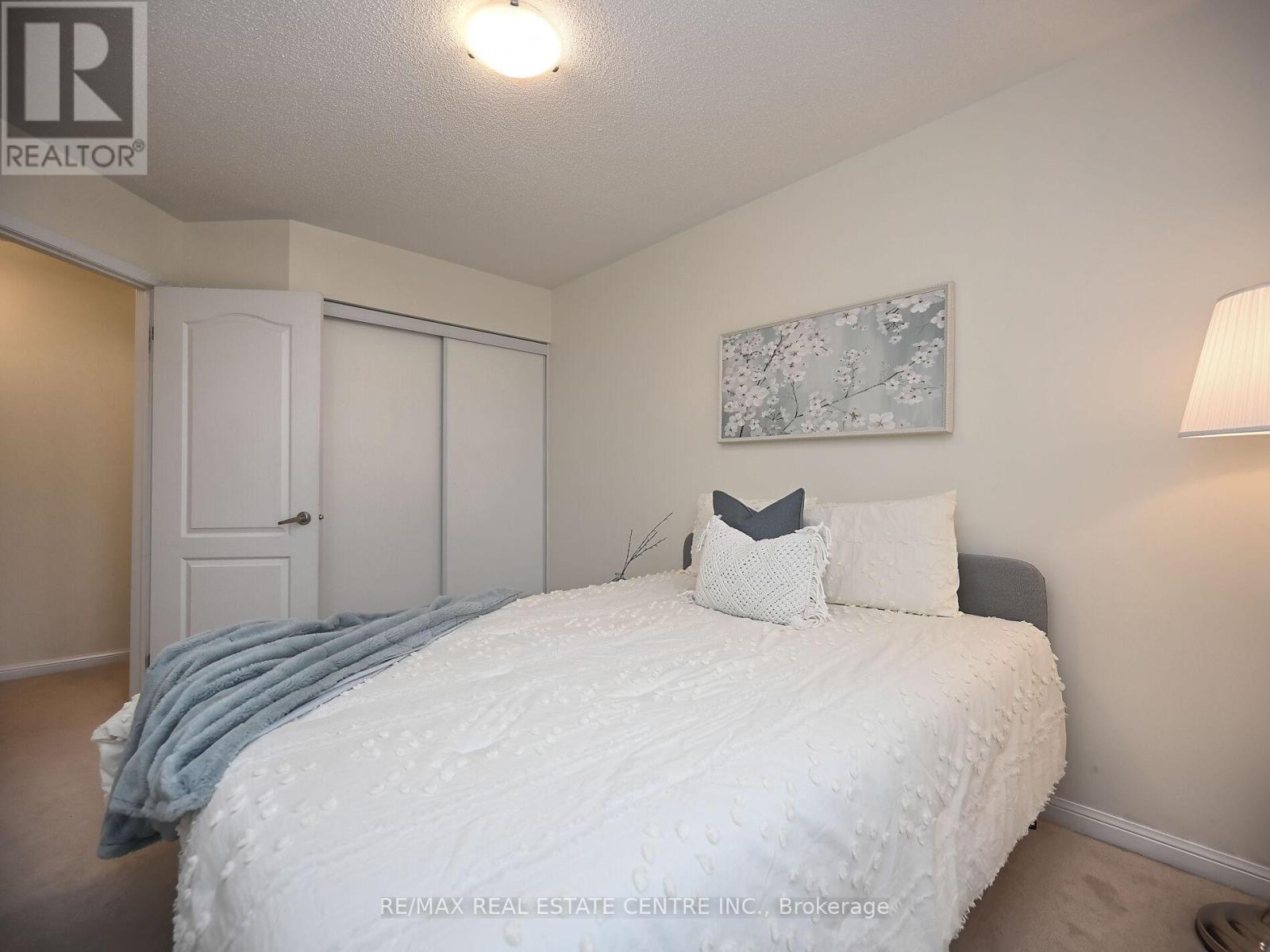 778 Johnson Heights, Milton, Ontario  L9T 0J7 - Photo 30 - W12601018