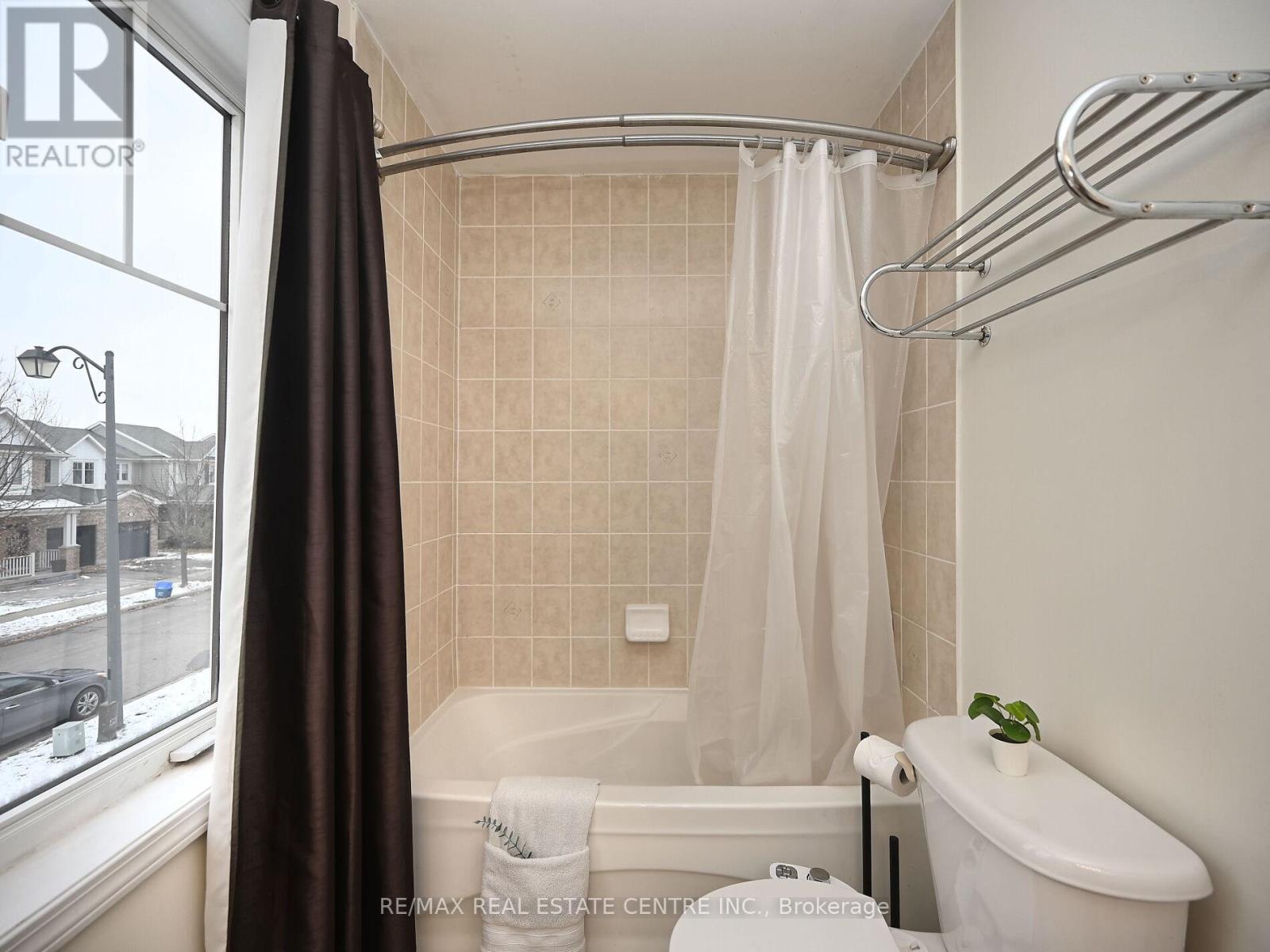 778 Johnson Heights, Milton, Ontario  L9T 0J7 - Photo 32 - W12601018