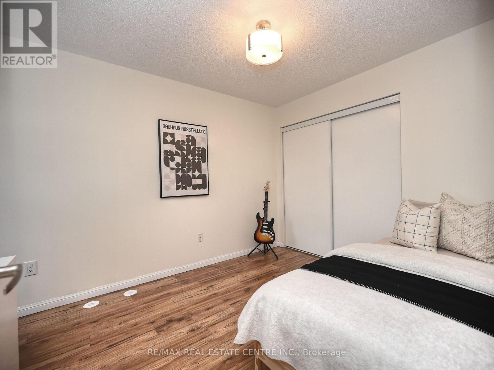 778 Johnson Heights, Milton, Ontario  L9T 0J7 - Photo 36 - W12601018