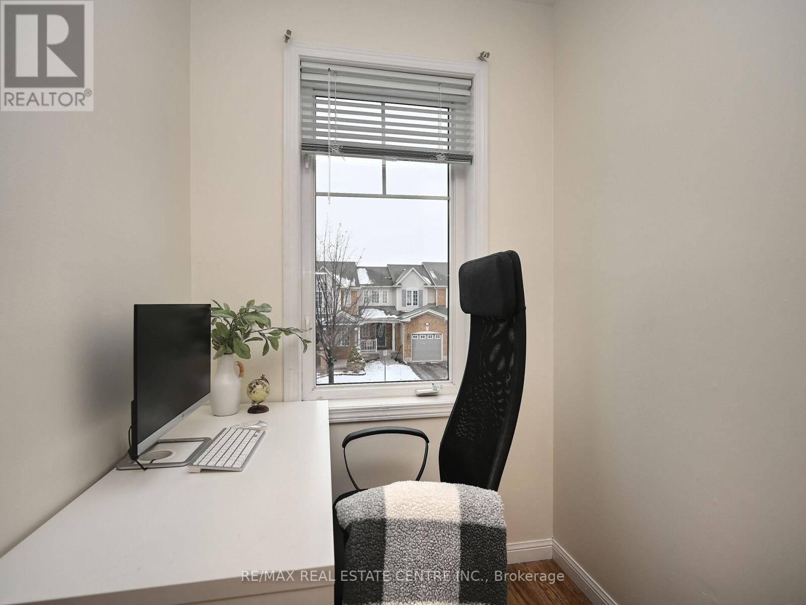 778 Johnson Heights, Milton, Ontario  L9T 0J7 - Photo 38 - W12601018