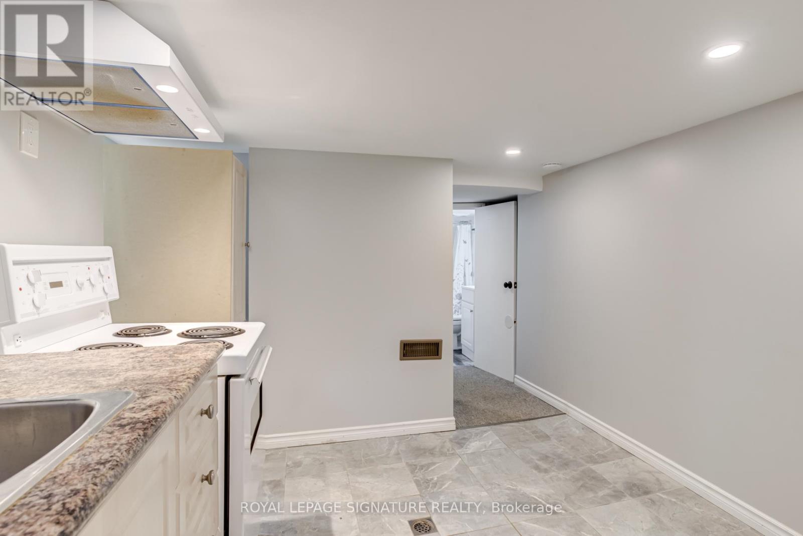 Bsmt - 47 Harvey Street, Hamilton, Ontario  L8L 2L9 - Photo 11 - X12600850