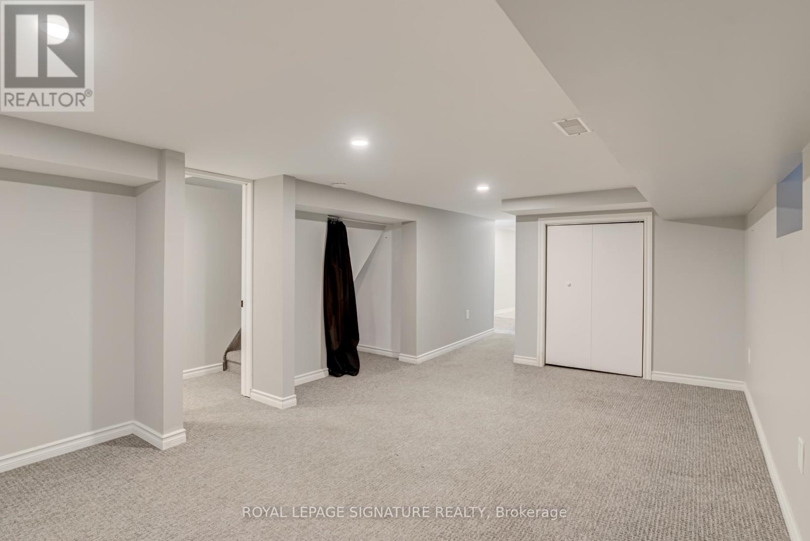 Bsmt - 47 Harvey Street, Hamilton, Ontario  L8L 2L9 - Photo 4 - X12600850