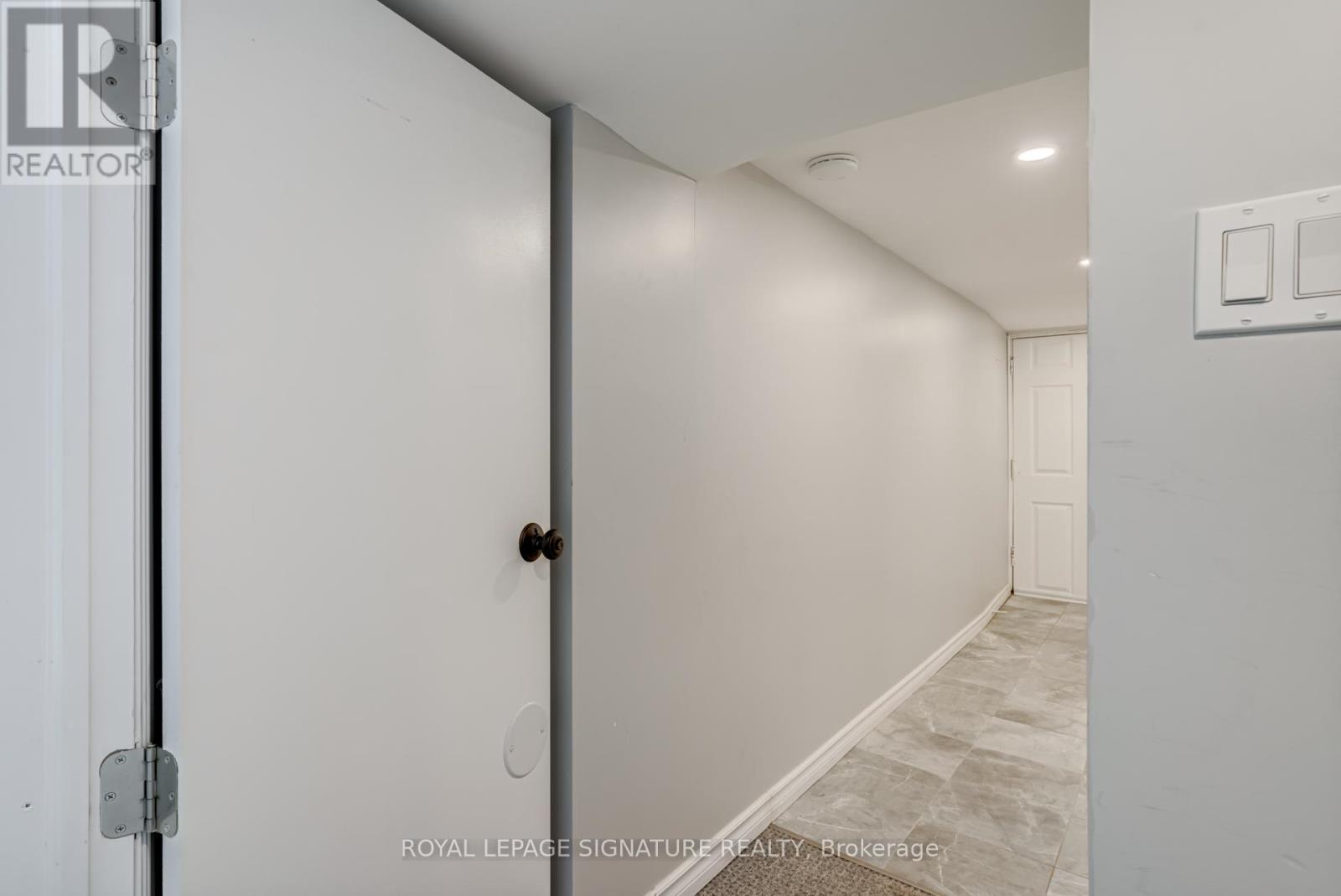 Bsmt - 47 Harvey Street, Hamilton, Ontario  L8L 2L9 - Photo 5 - X12600850