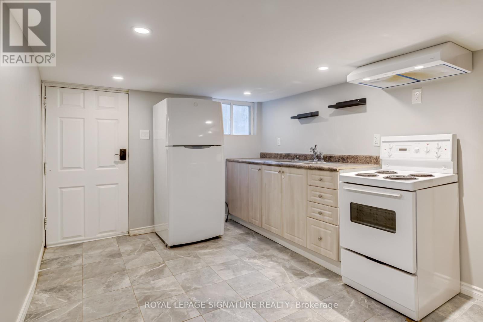 Bsmt - 47 Harvey Street, Hamilton, Ontario  L8L 2L9 - Photo 7 - X12600850