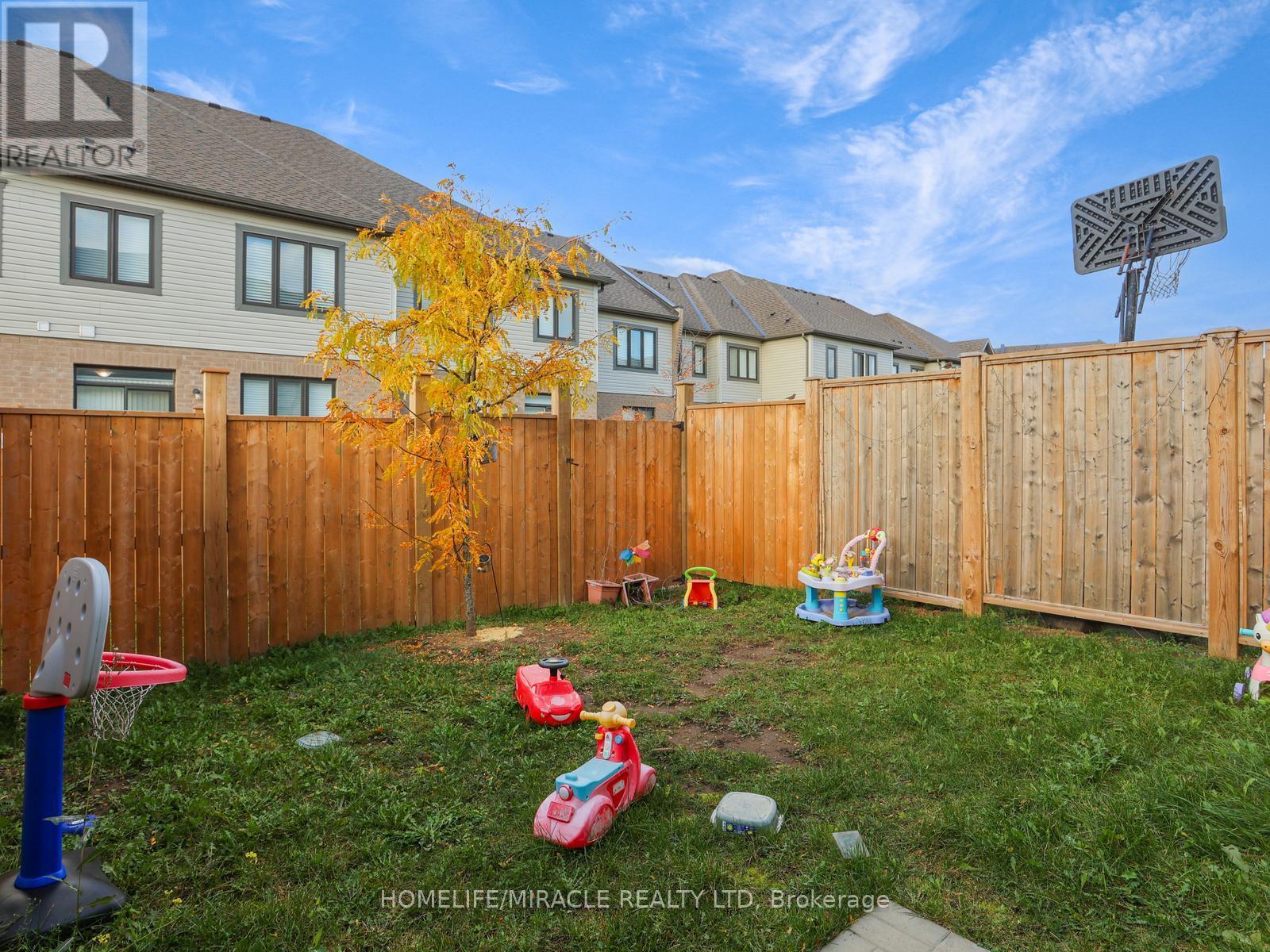 100 - 166 Deerpath Drive, Guelph, Ontario  N1K 0E2 - Photo 47 - X12600902