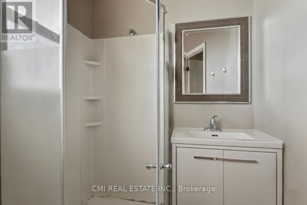 122 Montrose Street, Windsor, Ontario  N8X 1A3 - Photo 18 - X12600940