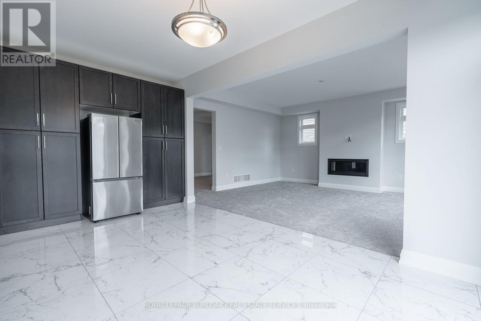 7482 Sherrilee Crescent, Niagara Falls, Ontario  L2H 3T4 - Photo 11 - X12600950