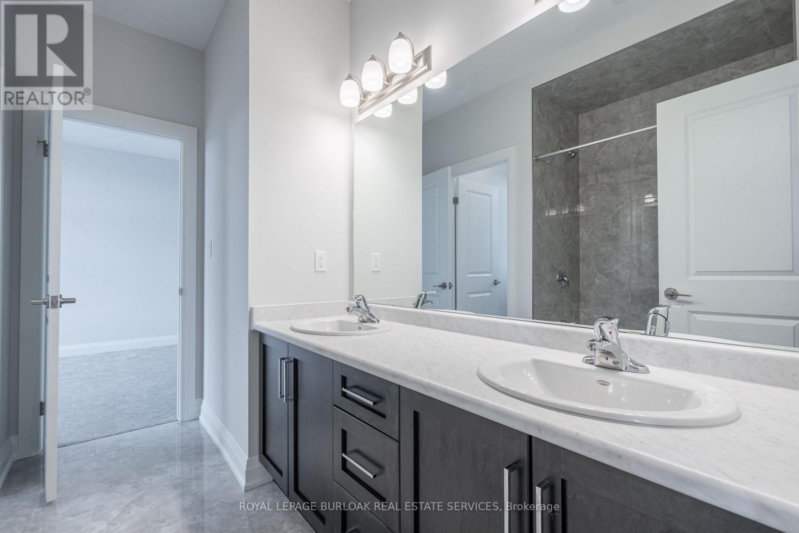 7482 Sherrilee Crescent, Niagara Falls, Ontario  L2H 3T4 - Photo 20 - X12600950