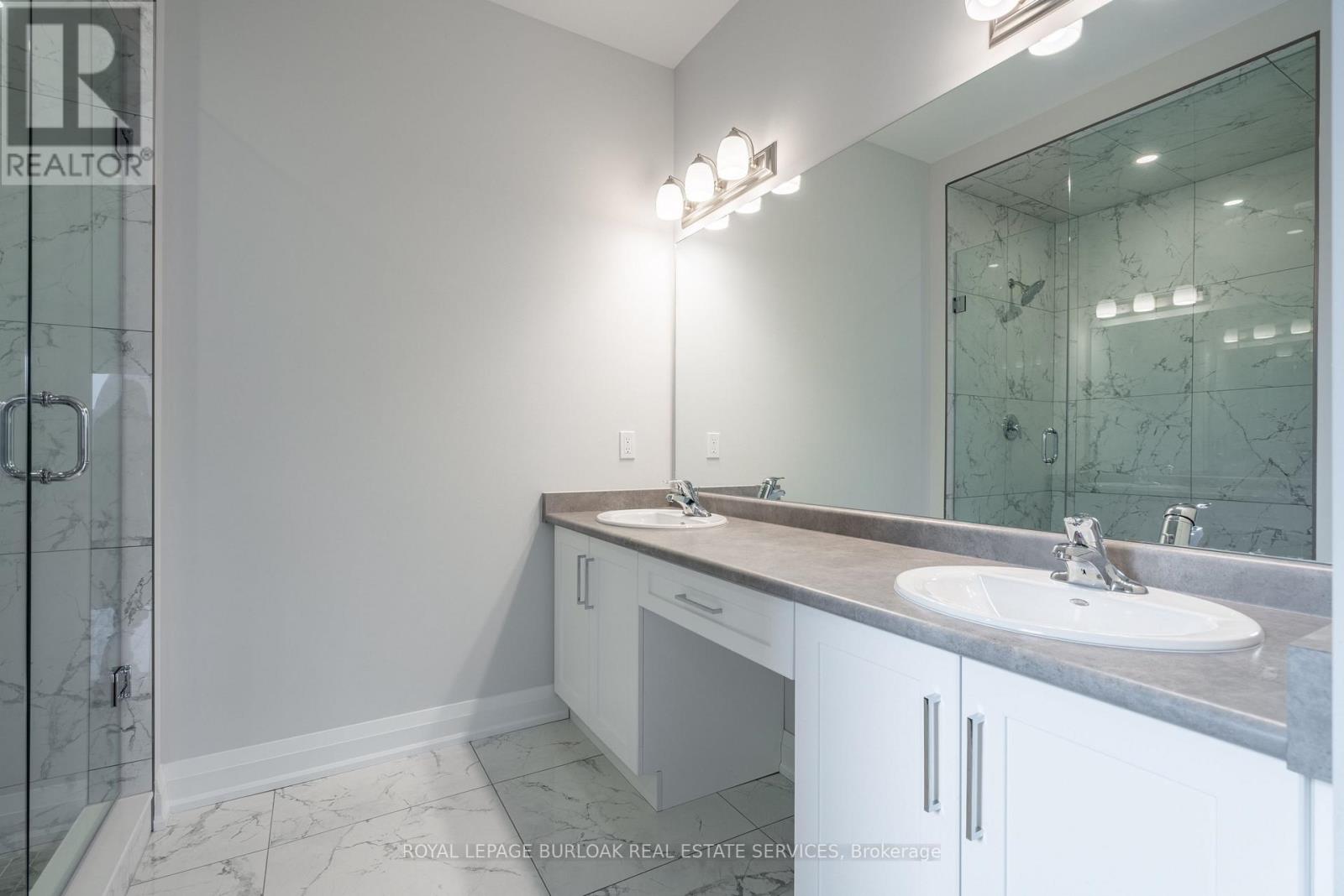 7482 Sherrilee Crescent, Niagara Falls, Ontario  L2H 3T4 - Photo 34 - X12600950