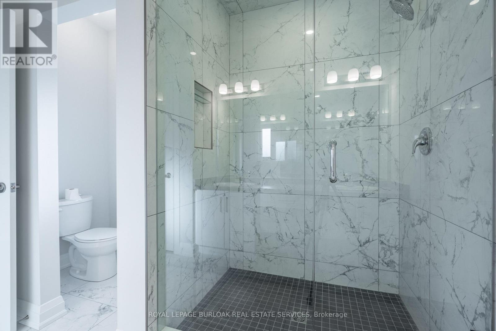 7482 Sherrilee Crescent, Niagara Falls, Ontario  L2H 3T4 - Photo 35 - X12600950