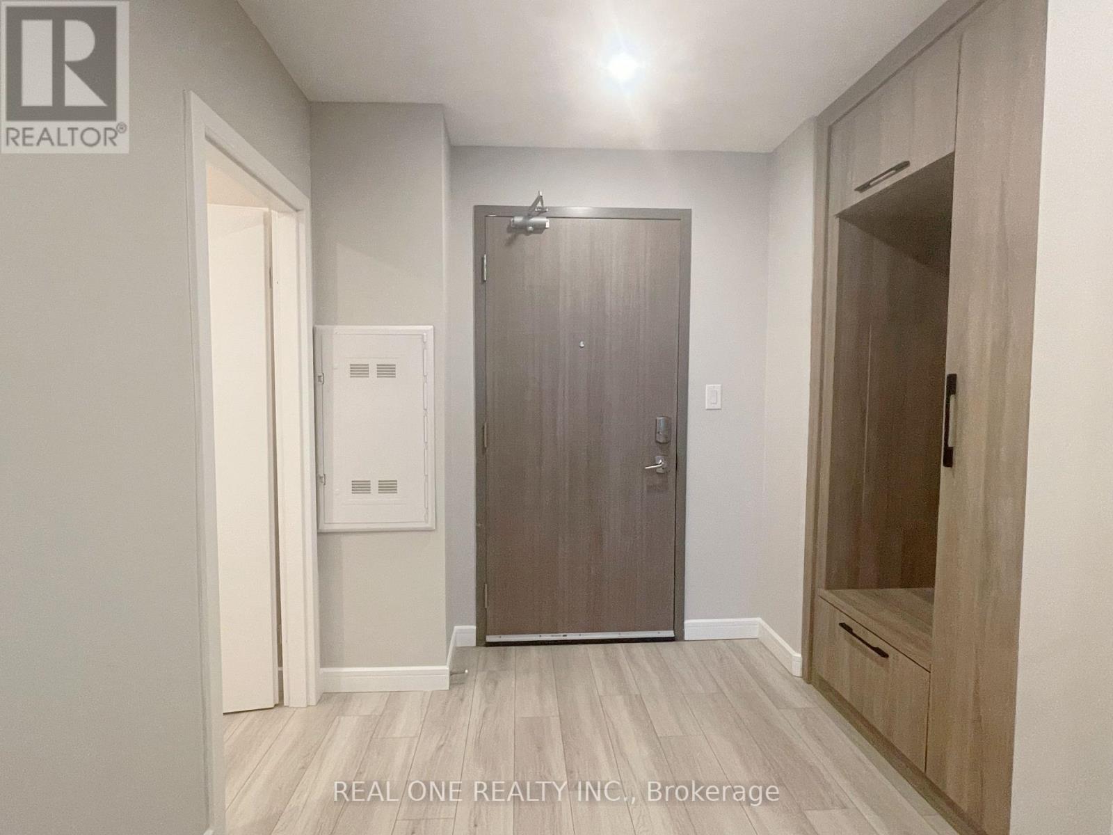 2409 - 20 George Street, Hamilton, Ontario  L8P 0C4 - Photo 3 - X12600954