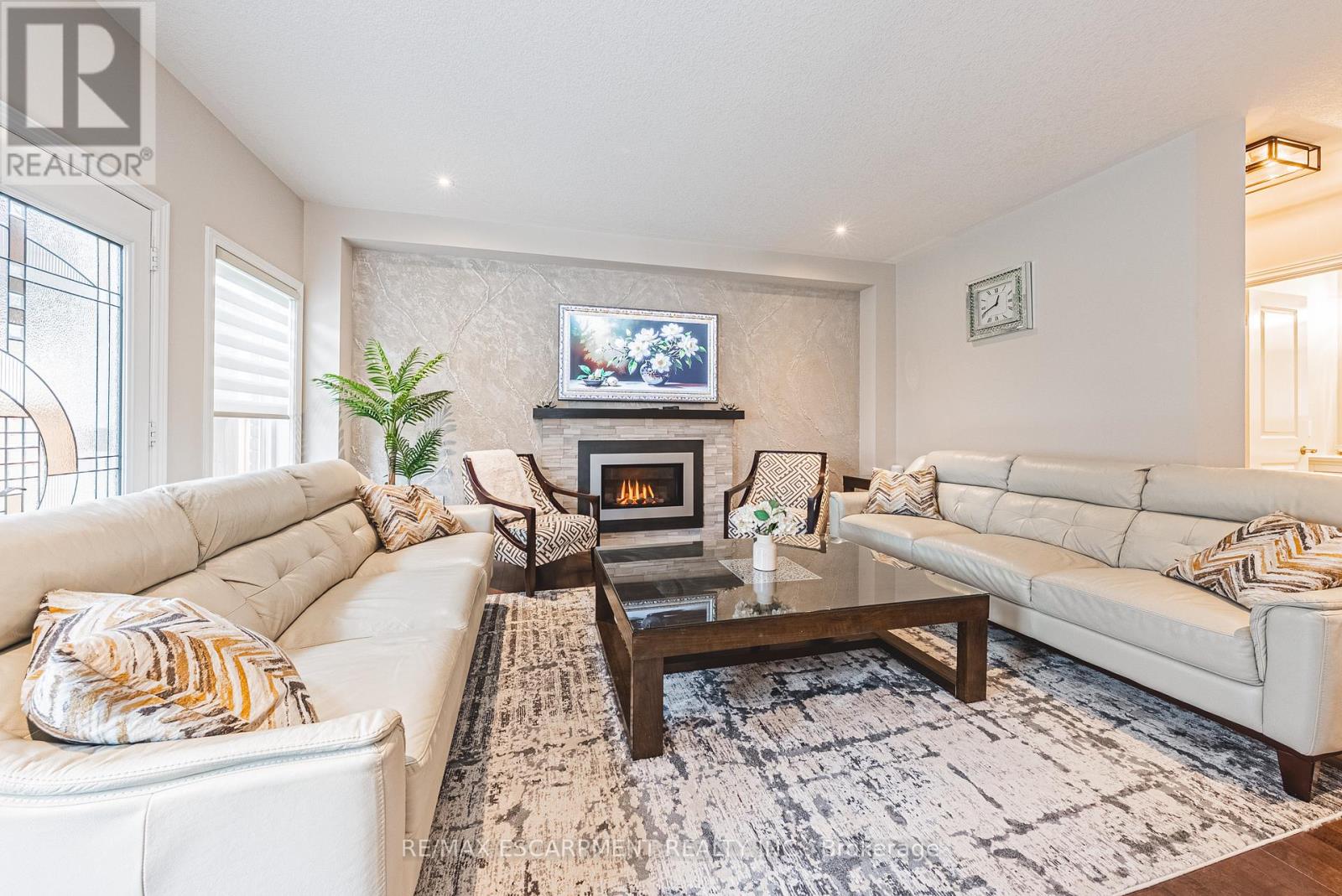 96 Hidden Ridge Crescent, Hamilton, Ontario  L9A 2X3 - Photo 15 - X12600992