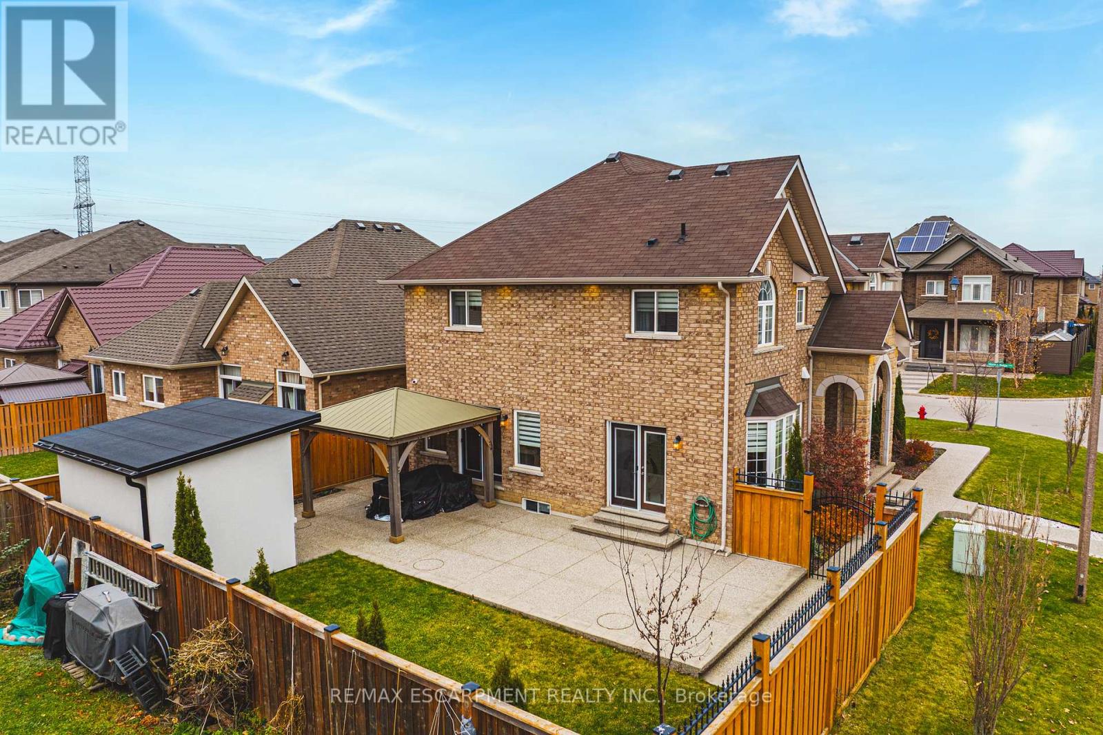 96 Hidden Ridge Crescent, Hamilton, Ontario  L9A 2X3 - Photo 39 - X12600992