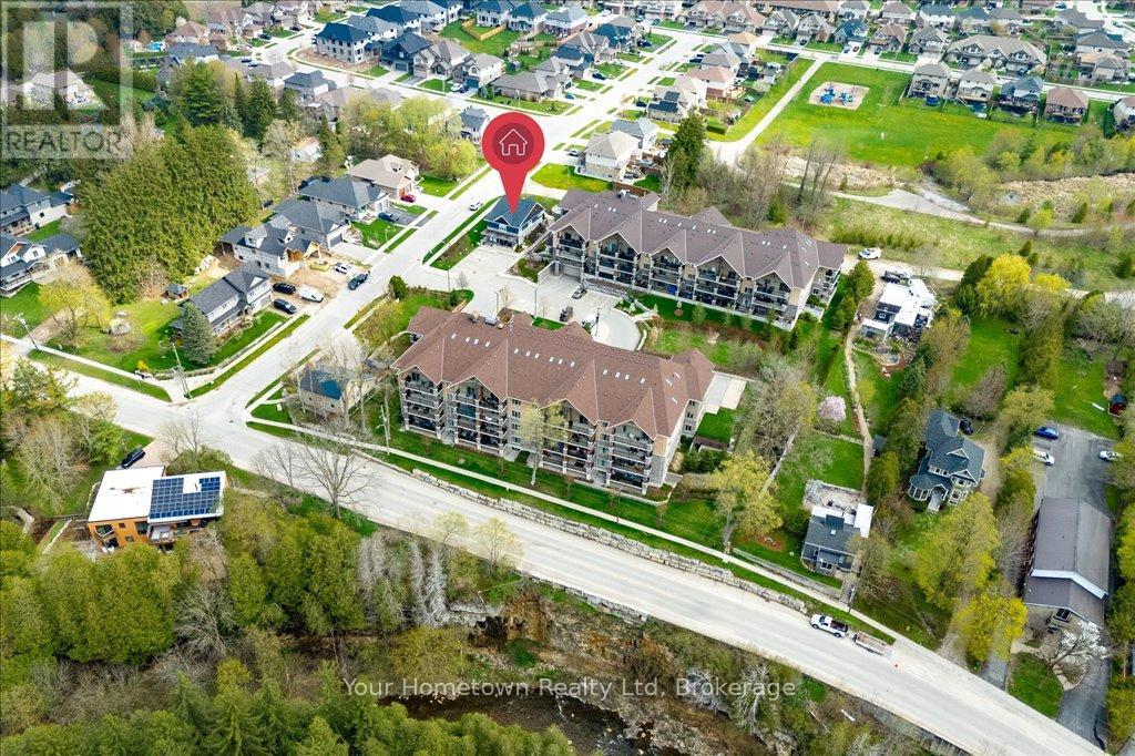 27b - 27 Stumpf Street, Centre Wellington, Ontario  N0B 1S0 - Photo 2 - X12601038