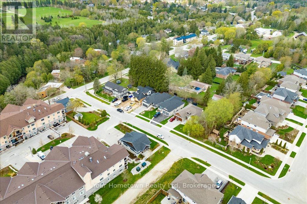 27b - 27 Stumpf Street, Centre Wellington, Ontario  N0B 1S0 - Photo 33 - X12601038